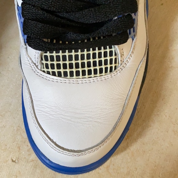 Air Jordan 4 Retro Motorsports - Picture 8 of 16